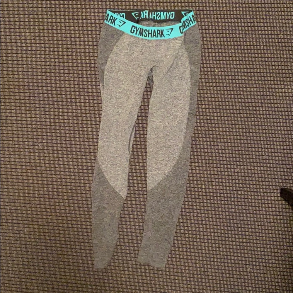gray gymshark leggings ☆